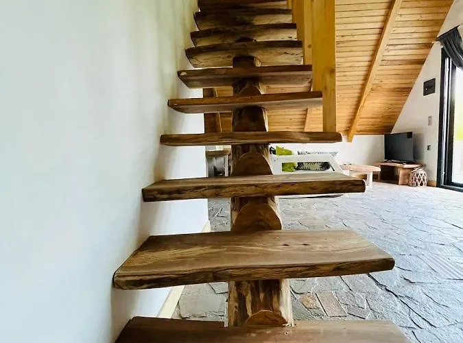 Unique Wooden With Pool Σπίτι διακοπών Ολυμπιάδα
