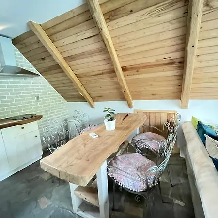 Holiday home Unique Wooden With Pool *
