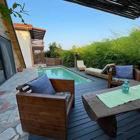 Holiday home Unique Wooden With Pool